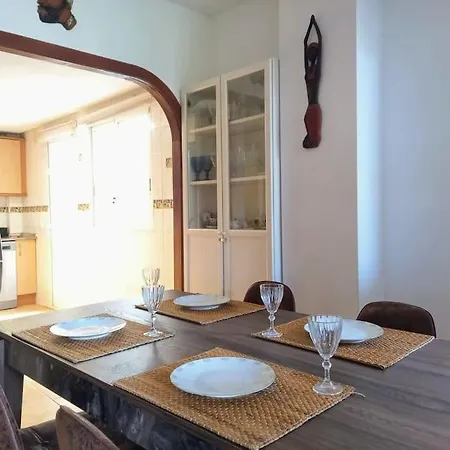 Awesome Cozy Bungalow , Pool Open From June To September Сasa de vacaciones Gran Alacant